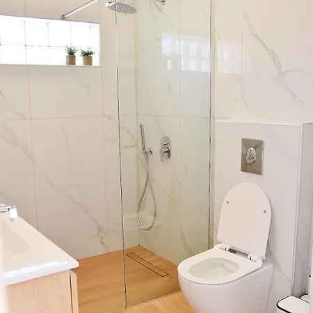 Luxury Apartment, 3 Bedrooms 3 Baths, Chania Daire